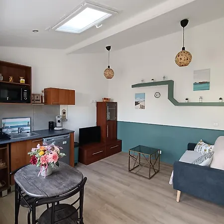 Parentale Equipee En Rez-de-jardin * Le Haillan